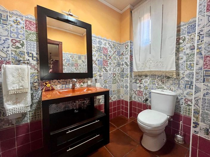 Image No.39-4 Bed Villa for sale