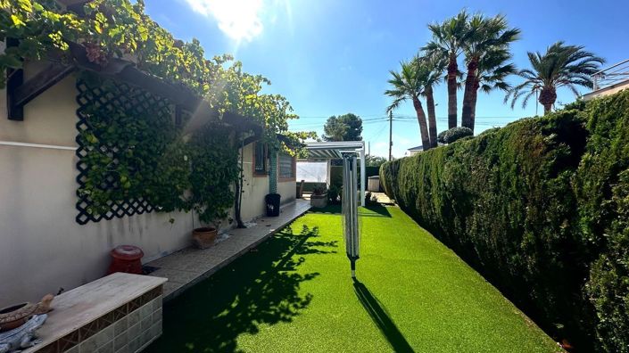 Image No.18-3 Bed Villa for sale