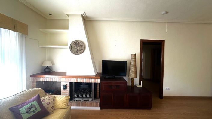 Image No.29-3 Bed Villa for sale