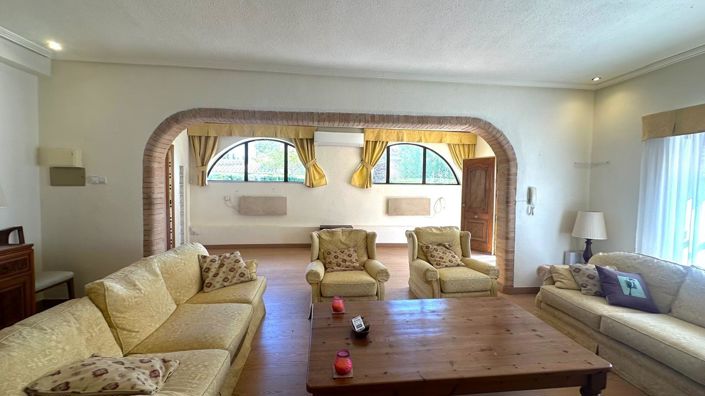 Image No.42-3 Bed Villa for sale