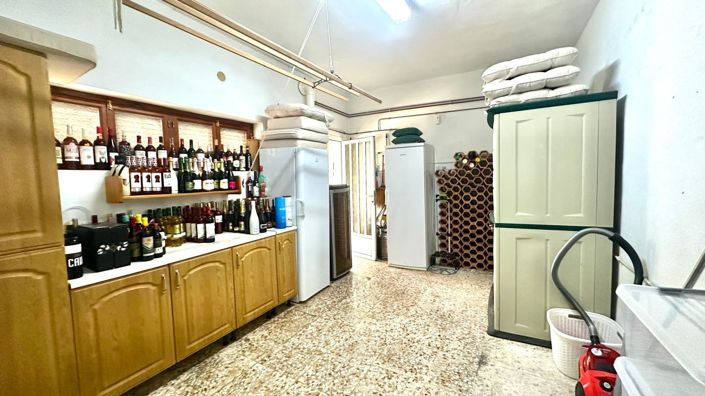 Image No.43-3 Bed Villa for sale