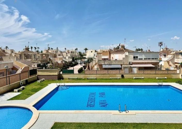 Image No.1-Townhouse for sale