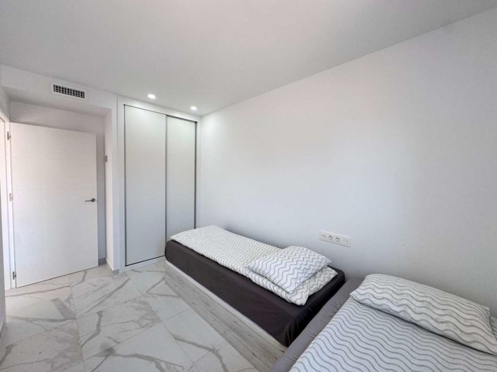 Image No.42-2 Bed Apartment for sale