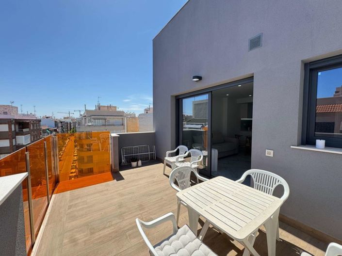 Image No.45-2 Bed Apartment for sale