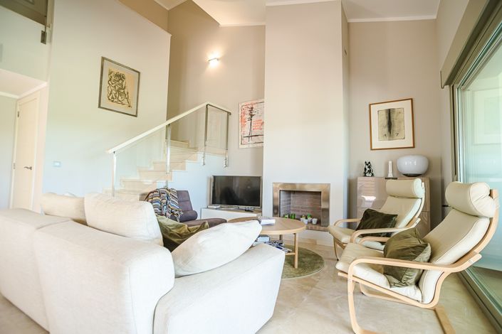 Image No.10-3 Bed Villa for sale