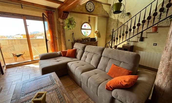 Image No.19-8 Bed Villa for sale