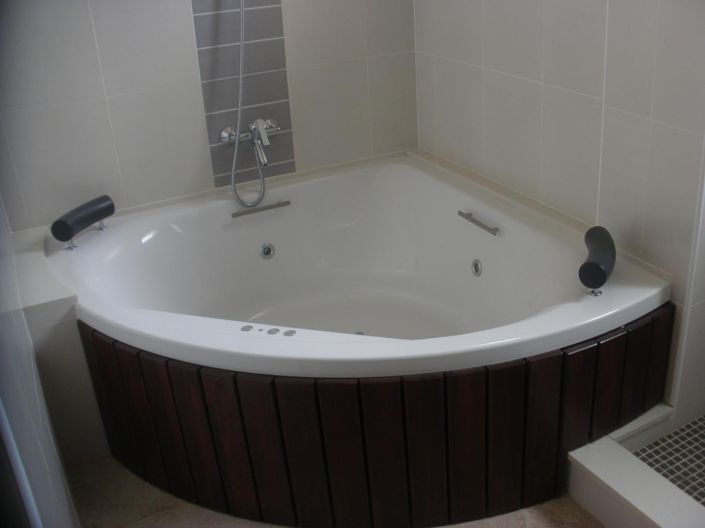 Image No.16-2 Bed Villa for sale