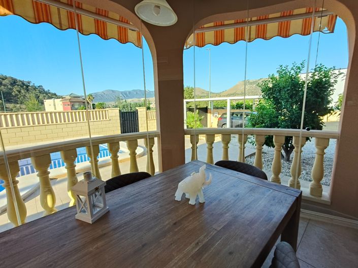 Image No.9-2 Bed Villa for sale