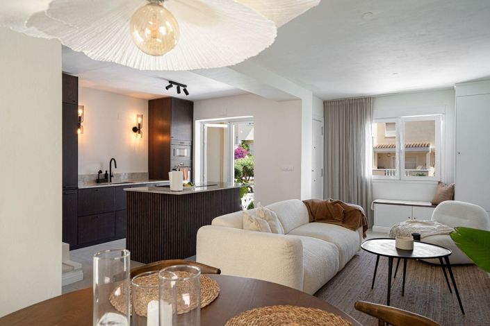 Image No.1-2 Bed Townhouse for sale