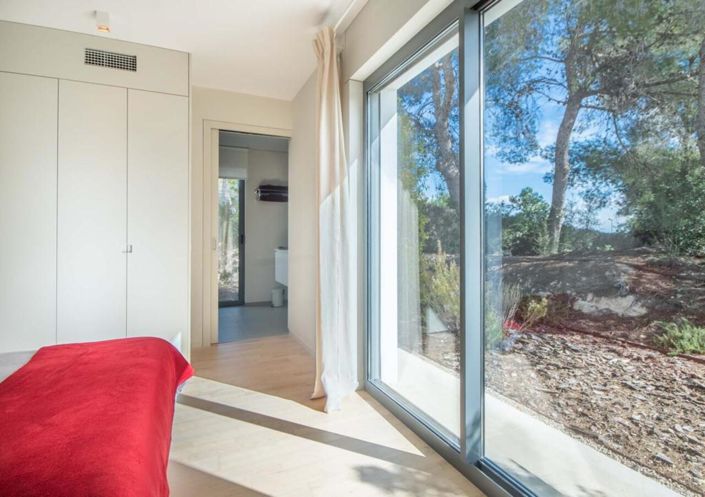 Image No.8-4 Bed Villa for sale