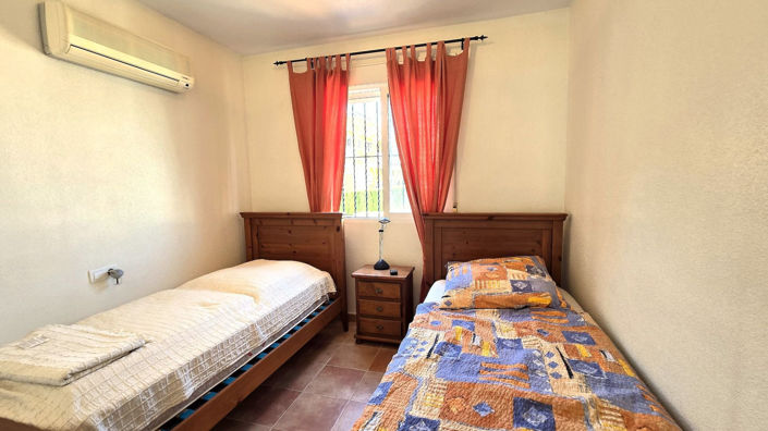 Image No.27-3 Bed Villa for sale