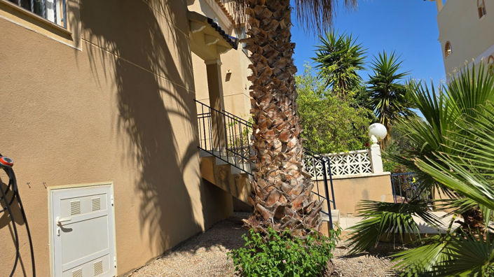 Image No.41-3 Bed Villa for sale