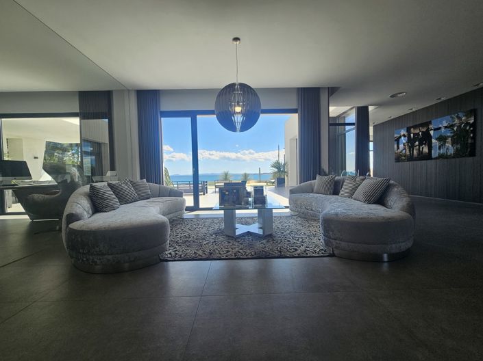 Image No.17-4 Bed Villa for sale