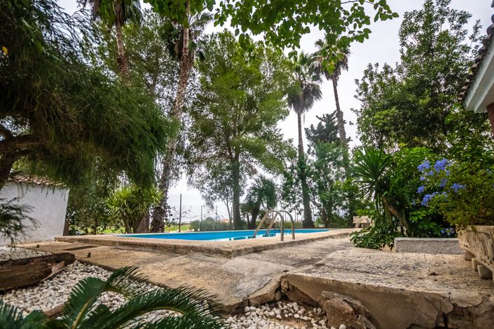 Image No.12-5 Bed Villa for sale