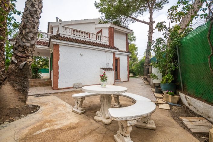 Image No.15-5 Bed Villa for sale