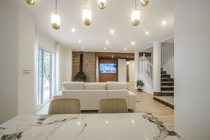 Image No.18-5 Bed Villa for sale