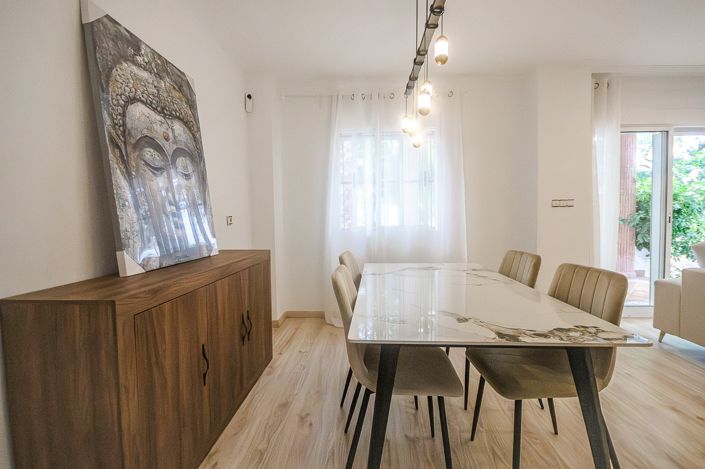 Image No.21-5 Bed Villa for sale