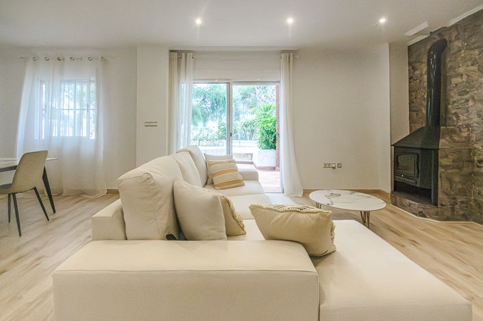 Image No.22-5 Bed Villa for sale