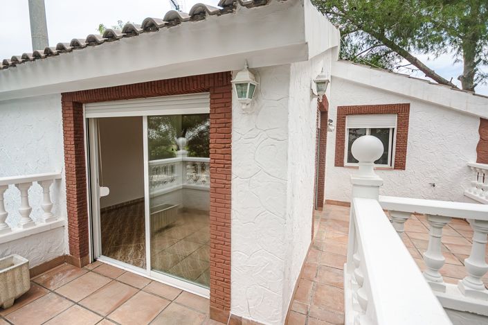 Image No.33-5 Bed Villa for sale