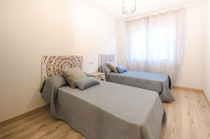 Image No.39-5 Bed Villa for sale