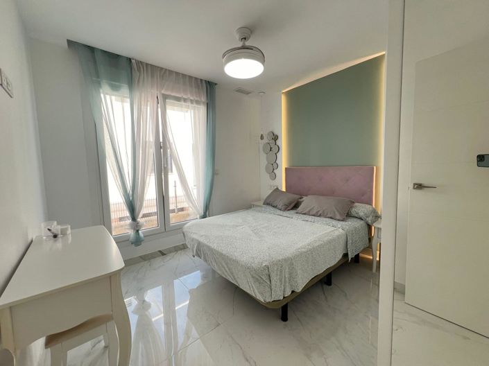 Image No.26-5 Bed Villa for sale