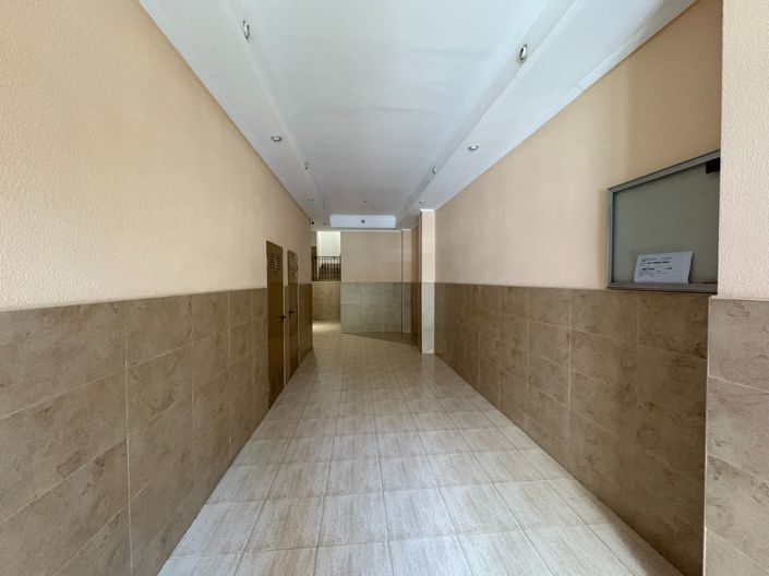 Image No.20-4 Bed Apartment for sale