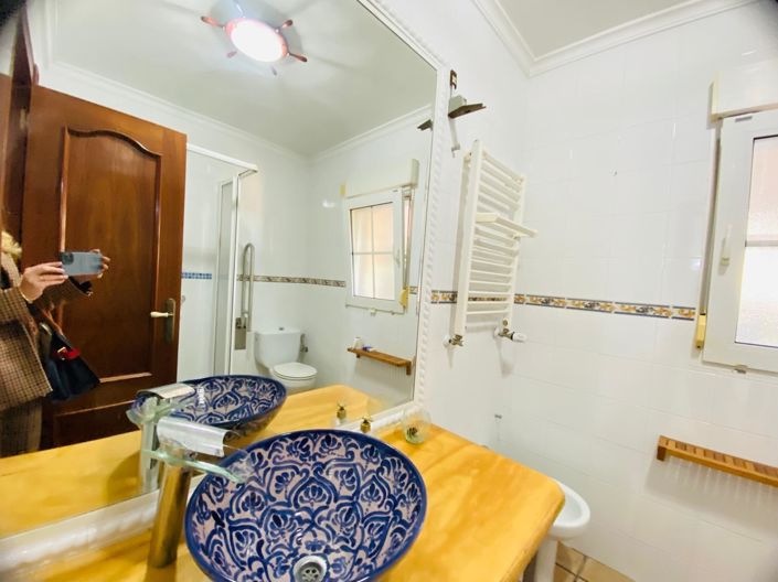 Image No.16-2 Bed Villa for sale