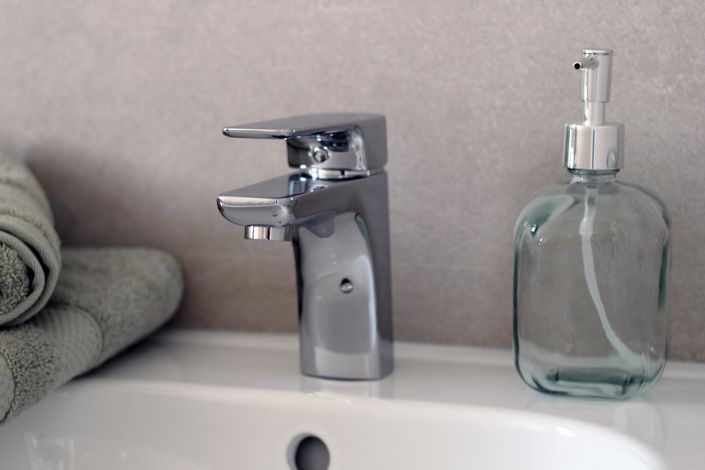 Image No.40-3 Bed Property for sale