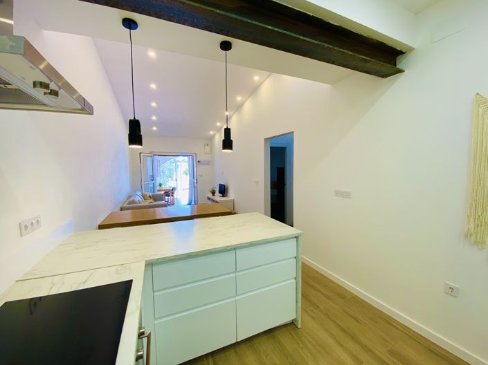 Image No.33-2 Bed Apartment for sale