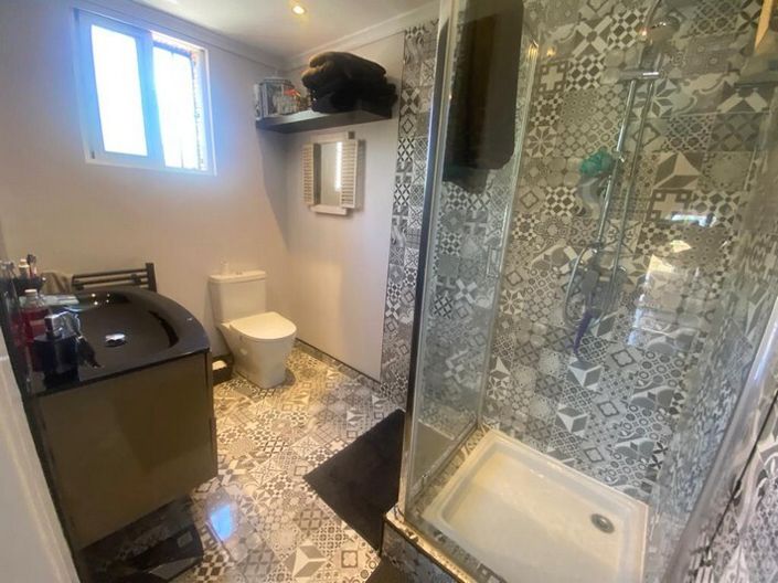 Image No.31-5 Bed Villa for sale