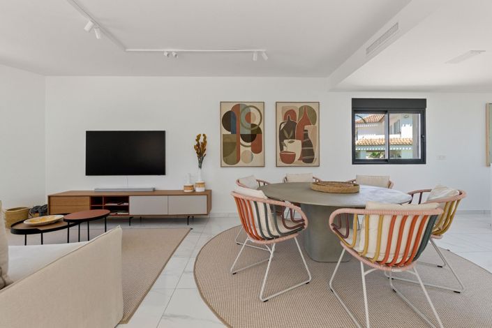 Image No.10-5 Bed Villa for sale