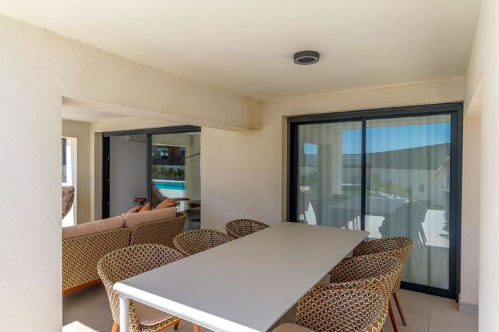 Image No.37-5 Bed Villa for sale