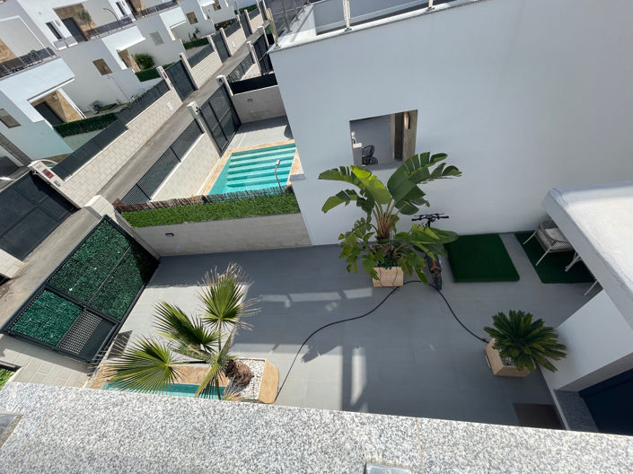 Image No.37-3 Bed Villa for sale