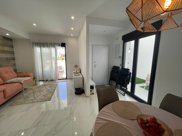 Image No.42-3 Bed Villa for sale