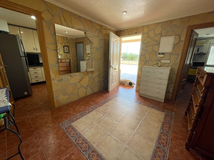 Image No.33-4 Bed Villa for sale