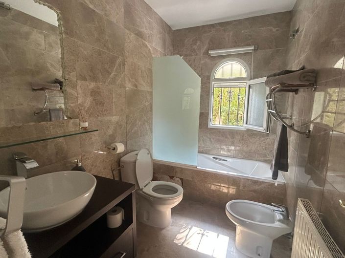 Image No.24-5 Bed Villa for sale