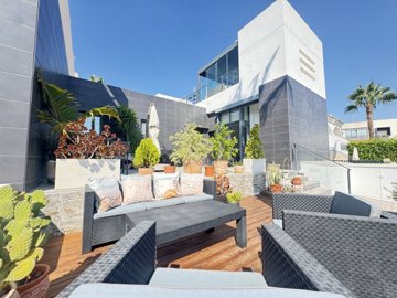 2 Bed Property for sale