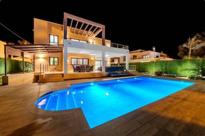 Villa de 5 chambres à vendre à Cabo Roig