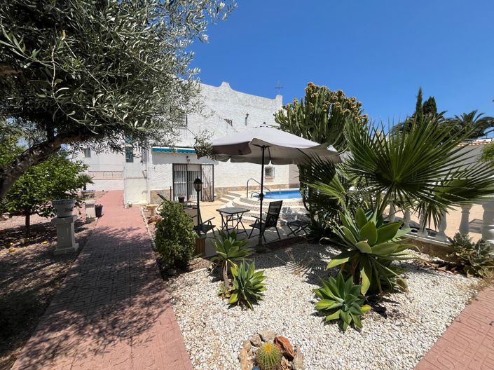 Image No.2-Villa de 3 chambres à vendre à San Miguel de Salinas