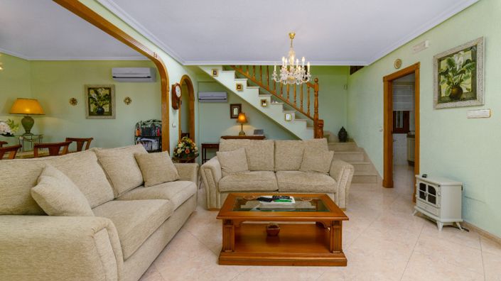 Image No.11-2 Bed Villa for sale