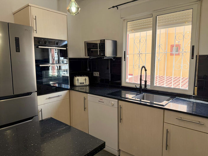 Image No.9-4 Bed Apartment for sale