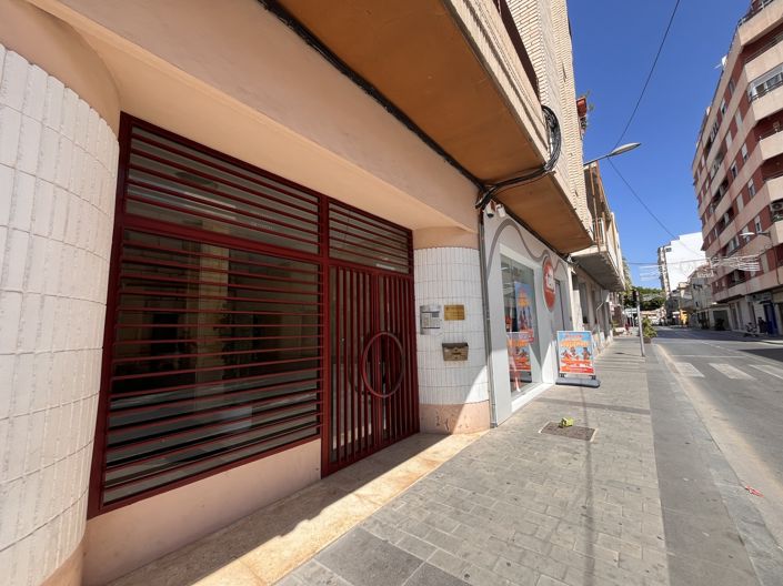 Image No.31-4 Bed Apartment for sale