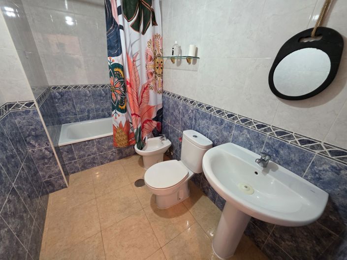 Image No.13-3 Bed Apartment for sale