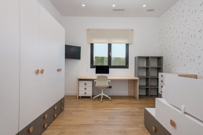 Image No.43-5 Bed Villa for sale