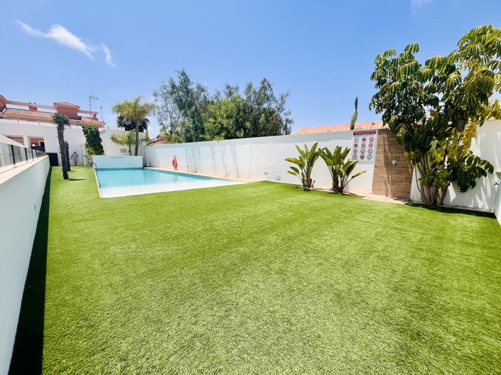 Image No.20-2 Bed Apartment for sale