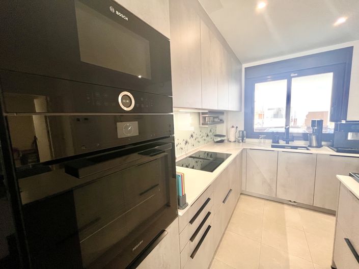 Image No.21-2 Bed Apartment for sale