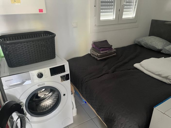 Image No.14-2 Bed Property for sale