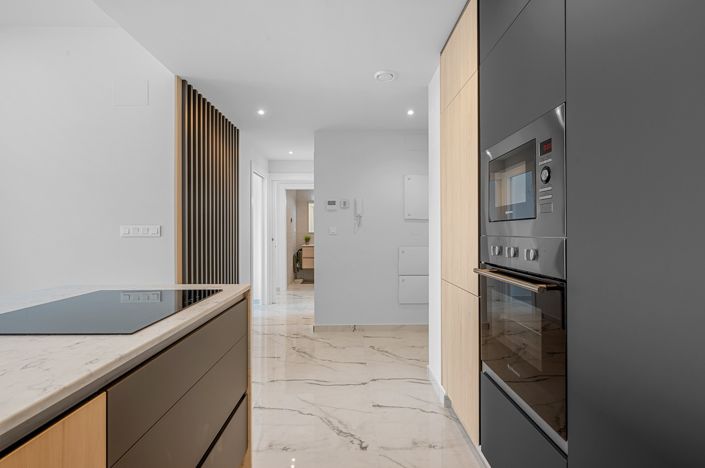 Image No.18-2 Bed Apartment for sale