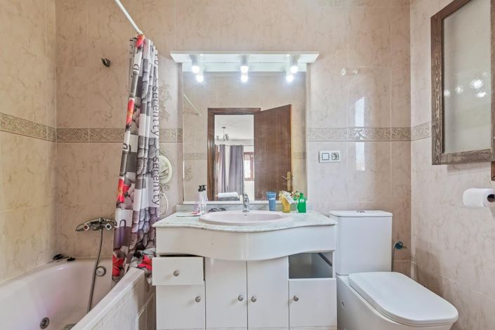 Image No.26-Villa de 6 chambres à vendre à Villamartin