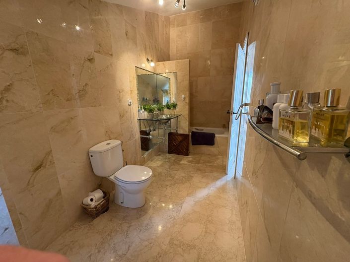 Image No.19-3 Bed Apartment for sale